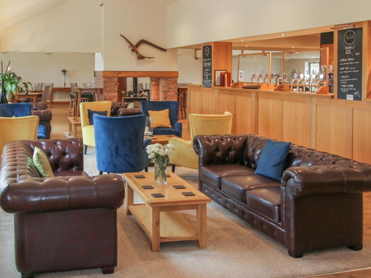 Oak Lodge Hadnall Εξωτερικό φωτογραφία